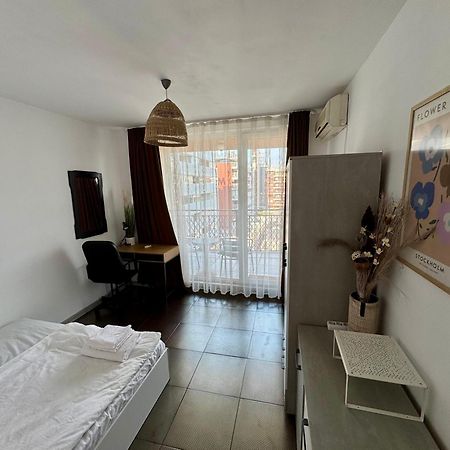 New Two Bedroom Apartment With Balcony ソフィア エクステリア 写真